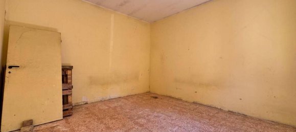 Дом с 4 комнатами в Монтесильвано, Италия № 26105 3