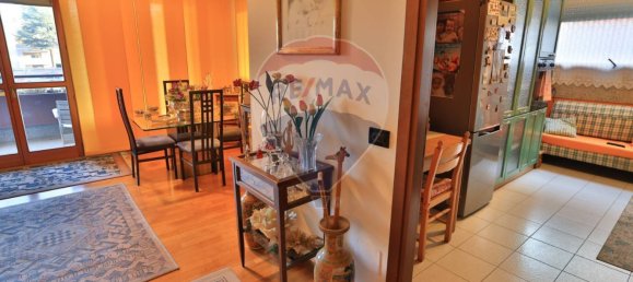 3 Schlafzimmer Wohnung in Meda, Italy, Nr. 58534 6