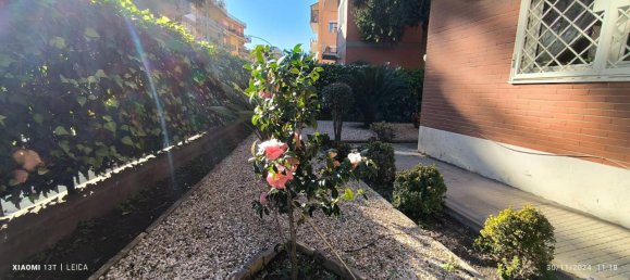 4-salle Appartement à Rome, Italy No. 33690 47