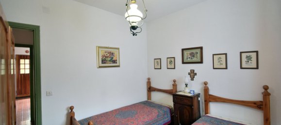 5-salle Appartement à Santo Stefano d'Aveto, Italy No. 71516 11