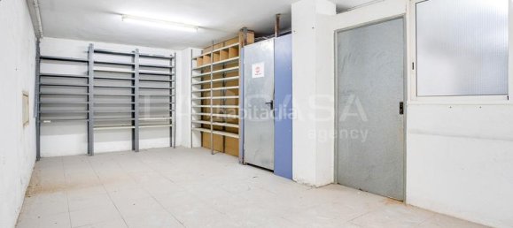 Propriété commerciale à Cornella De Llobregat, Spain 551m² No. 187609 7