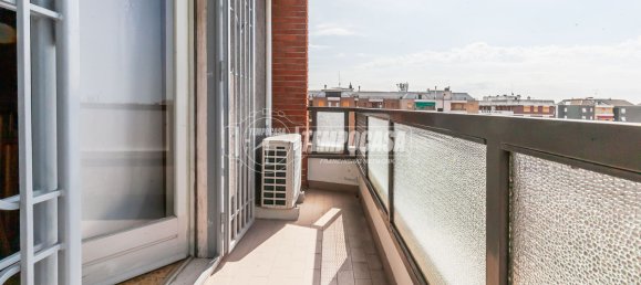 2 Schlafzimmer Wohnung in Bresso, Italy, Nr. 328673 16