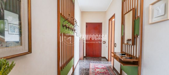 2 Schlafzimmer Wohnung in Bresso, Italy, Nr. 328673 4