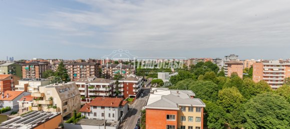 2 Schlafzimmer Wohnung in Bresso, Italy, Nr. 328673 7