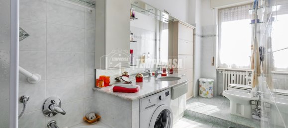 2 Schlafzimmer Wohnung in Bresso, Italy, Nr. 328673 5