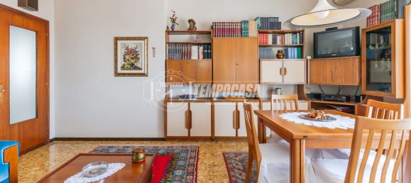 2 Schlafzimmer Wohnung in Bresso, Italy, Nr. 328673 8