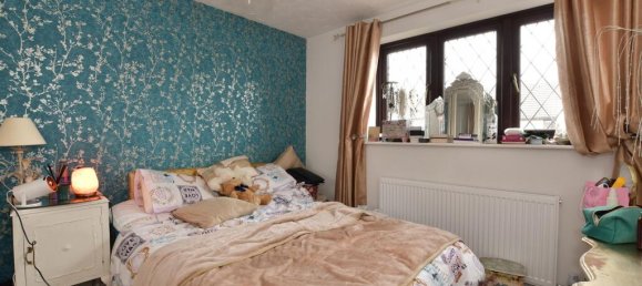 4 bedrooms House in Essex, United Kingdom No. 4092 7