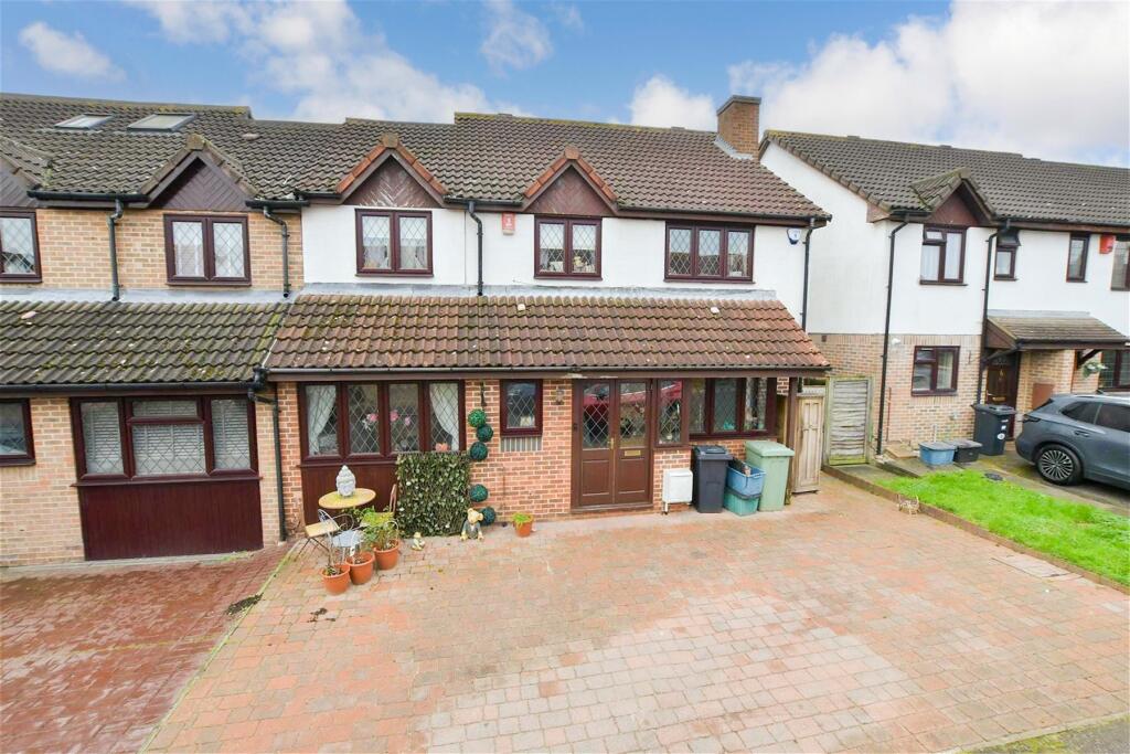 4 bedrooms House in Essex, United Kingdom No. 4092