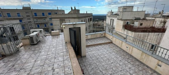 3 rooms House in Ostuni, Italy No. 121972 4