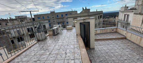 3 rooms House in Ostuni, Italy No. 121972 5