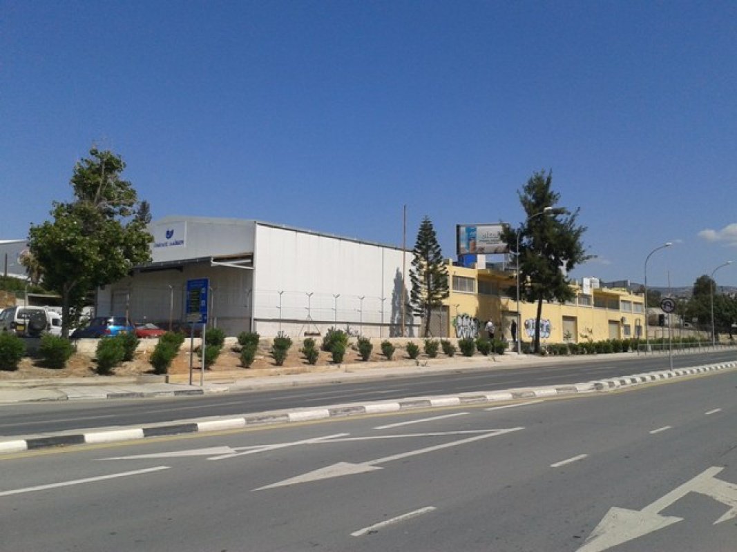 1566m² propriété commerciale à vendre à Limassol, Cyprus № 24820