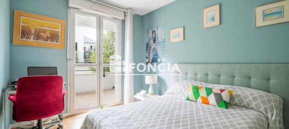 Apartamento de 2 dormitorios en Orleans, France No. 254002 3