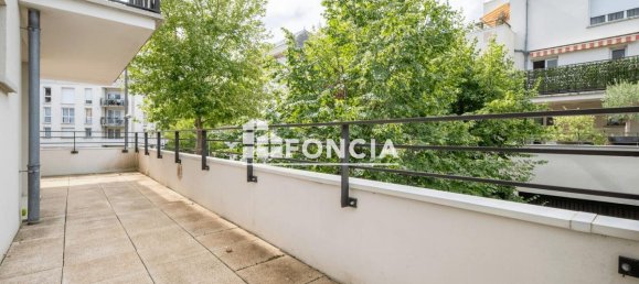 Apartamento de 2 dormitorios en Orleans, France No. 254002 5