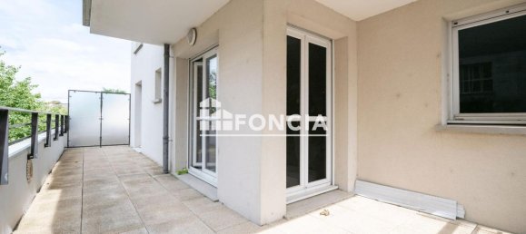 Apartamento de 2 dormitorios en Orleans, France No. 254002 4