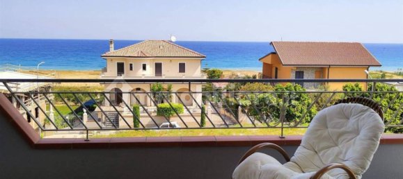 6 bedrooms Apartment in Mandatoriccio, Italy No. 221032 2
