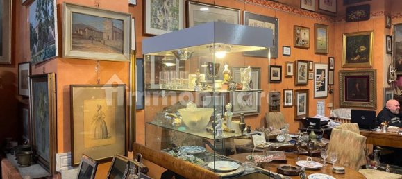 2-Zimmer Gewerbliche Immobilie in Milan, Italy, Nr. 378633 8