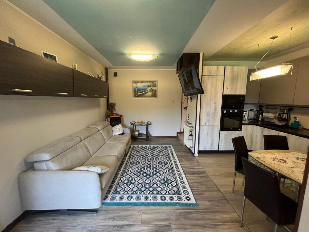 3 rooms Duplex in Resana, Italy No. 66252