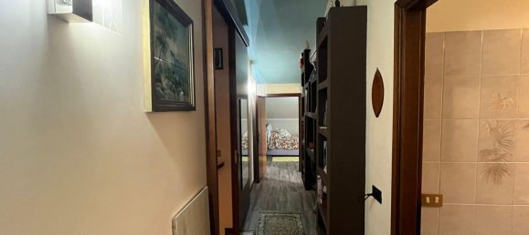 3 rooms Duplex in Resana, Italy No. 66252 4