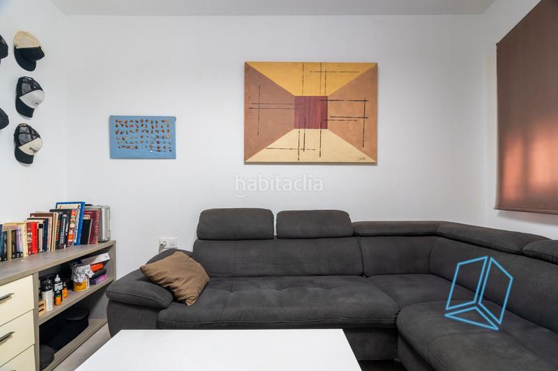 2 Schlafzimmer Gewerbliche Immobilie in Cornella De Llobregat, Spain, Nr. 173365