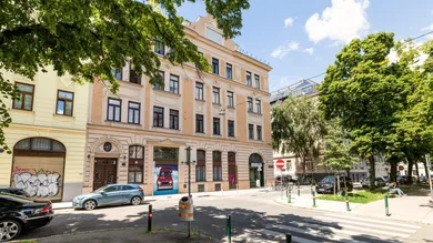 2-salle Appartement à Rudolfsheim-Funfhaus, Austria No. 131414