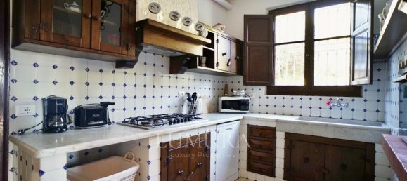 6 bedrooms Villa in Massarosa, Italy No. 235039 25