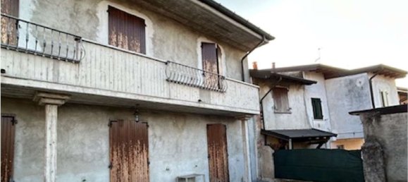 3-salle Appartement à Antegnate, Italy No. 316083 15