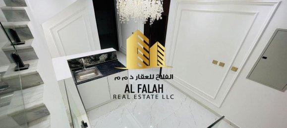 5 bedrooms Villa in Al Yasmeen, UAE No. 31480 16