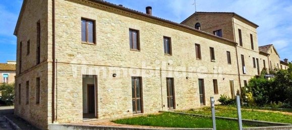 2 غرف نوم منزل ذو طابقين في Monte Roberto, Italy رقم 279270 2