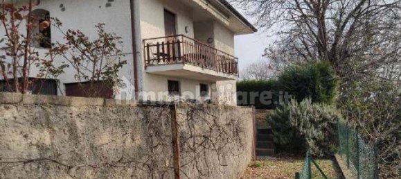 2 bedrooms Villa in Proserpio, Italy No. 3941 15