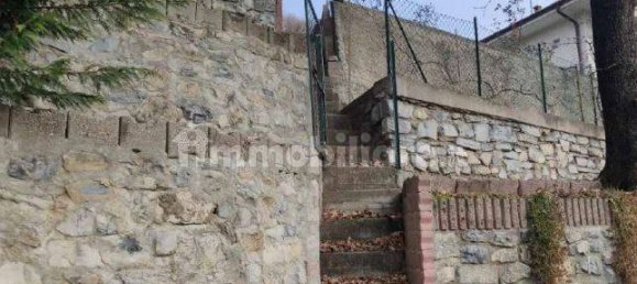 2 bedrooms Villa in Proserpio, Italy No. 3941 17