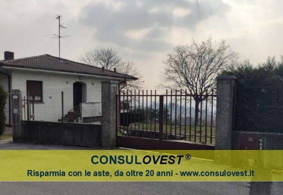 2 bedrooms Villa in Proserpio, Italy No. 3941