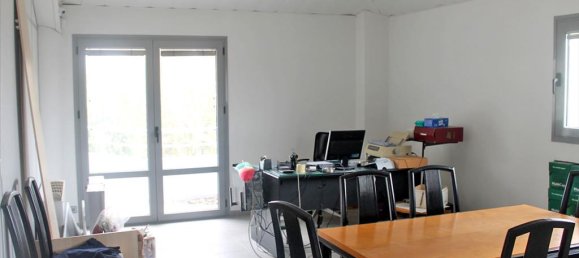 804m² Maisonette in Acharnes, Greece No. 7817 5