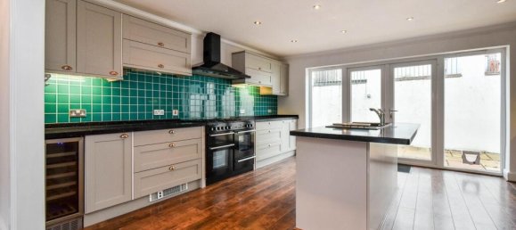 Casa T6 em Resolven, United Kingdom N.º 2128 5