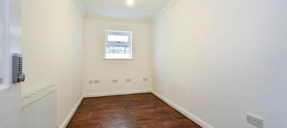 Casa T6 em Resolven, United Kingdom N.º 2128 15