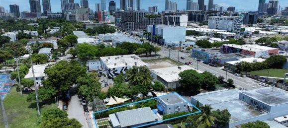 terreno en venta en Miami, Miami-Dade, Florida, USA № 614682 4