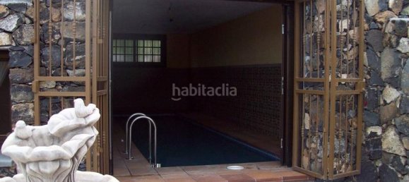 4 bedrooms House in San Miguel de Abona, Spain No. 129965 5