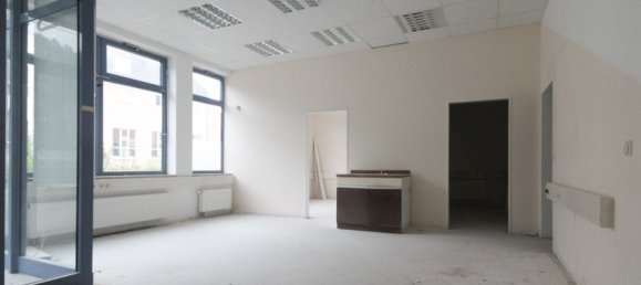 110m² Commercial property in Erzgebirgskreis, Germany No. 67974 3