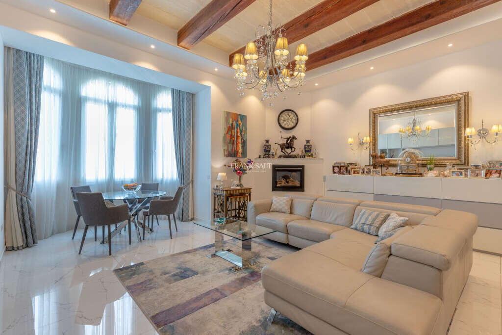 4 غرف نوم شقة في Sliema, Malta رقم 9827