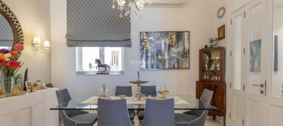 4 غرف نوم شقة في Sliema, Malta رقم 9827 8