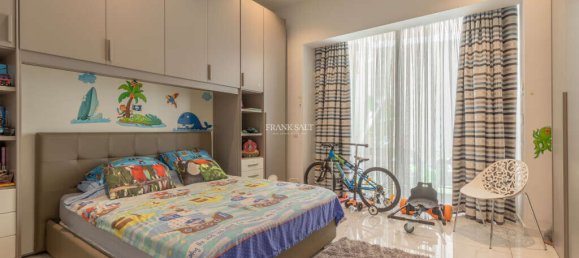 4 غرف نوم شقة في Sliema, Malta رقم 9827 3