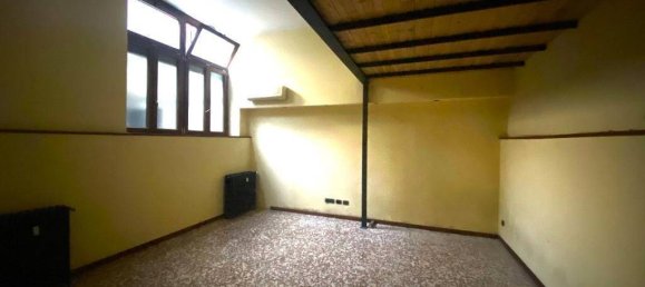 4 rooms Office in Monza, Italy No. 154983 4
