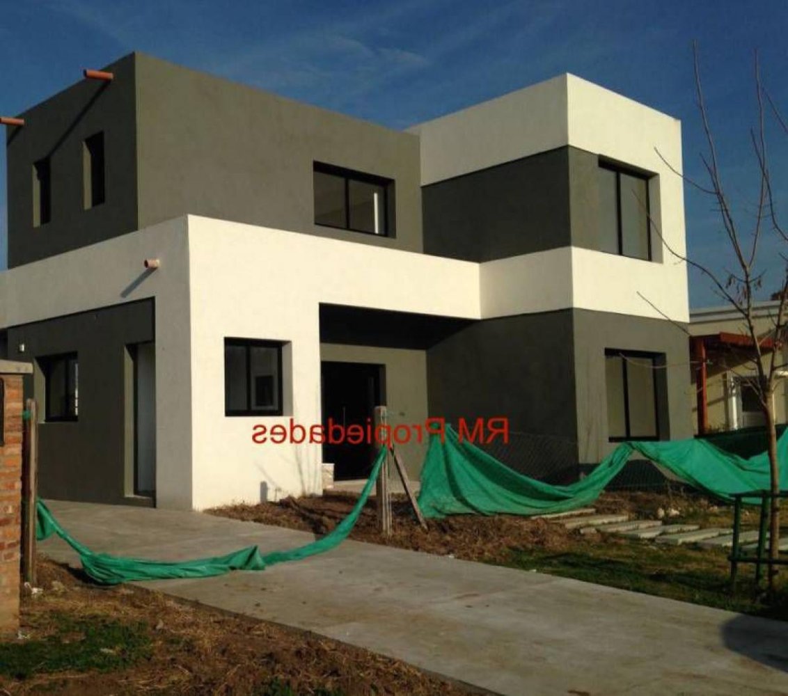 2 bedrooms House in Pilar, Argentina No. 80386