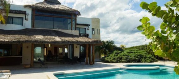 5 bedrooms House in Telchac Puerto, Mexico No. 165038 2