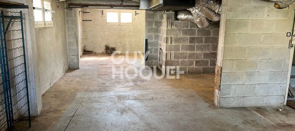 5 Schlafzimmer Haus in Le Perray-en-Yvelines, France, Nr. 325409 5