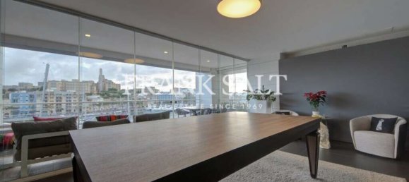 3 bedrooms Apartment in Ta' Xbiex, Malta No. 2596 7