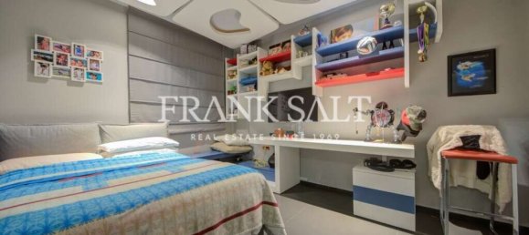 3 bedrooms Apartment in Ta' Xbiex, Malta No. 2596 14