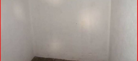 5-salle Appartement à Varese, Italy No. 5408 35