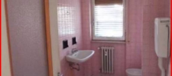 5-salle Appartement à Varese, Italy No. 5408 12