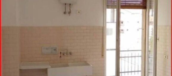 5-salle Appartement à Varese, Italy No. 5408 27