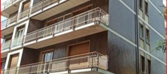 5-salle Appartement à Varese, Italy No. 5408 21